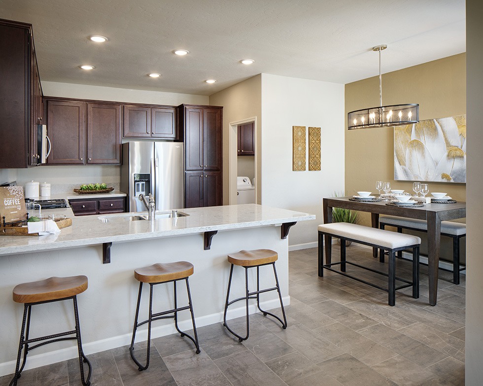 New home development of Ashton Woods by San Joaquin Valley Homes in Central Valley of California.